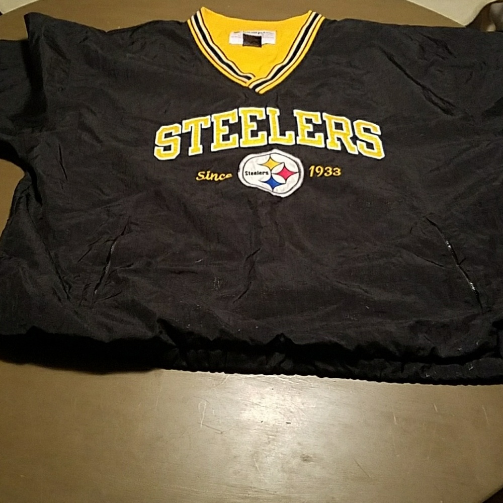 Champion brand Pittsburgh Steelers pullover